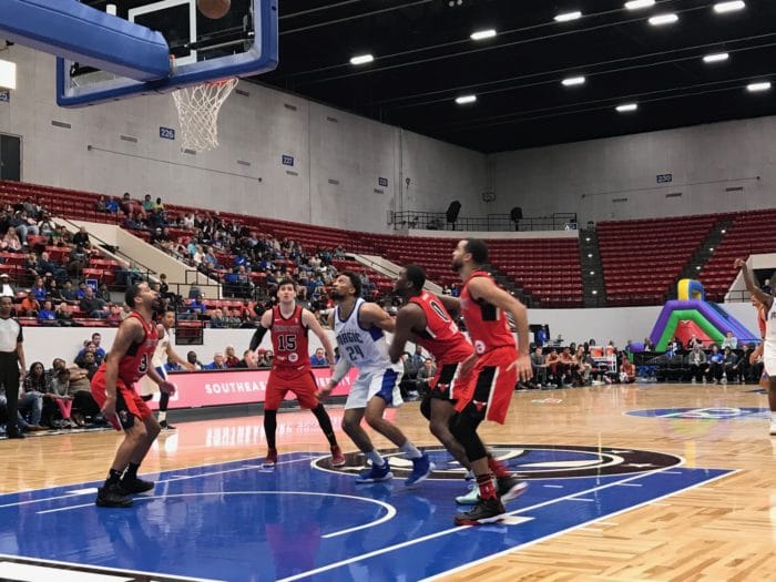 Event: Lakeland Magic Game - Giveaway: Lakeland Magic Foam Finger