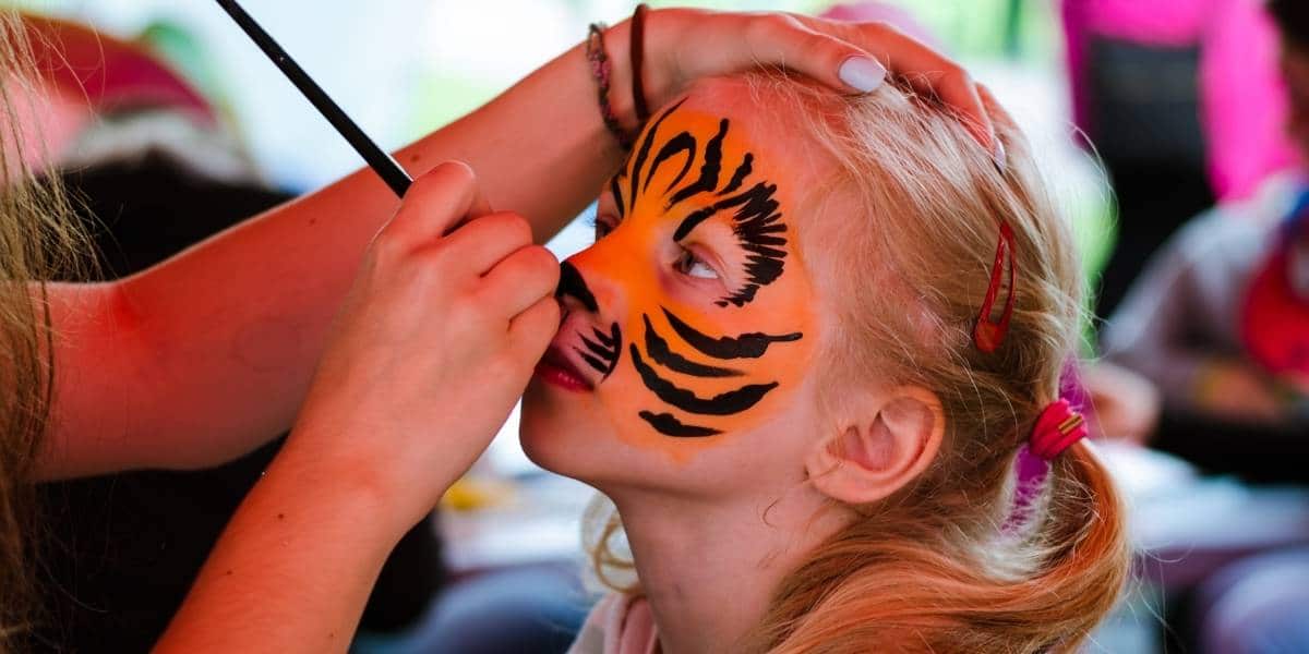 Images tagged body-paint, Orlando Face Painting