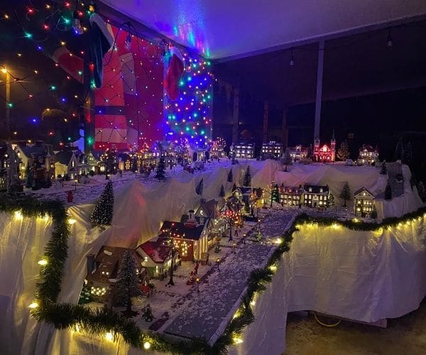 Christmas Village Lake Wales FL