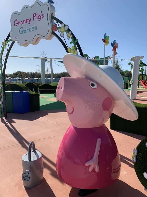 Peppa Pig Theme Park Playground (7)