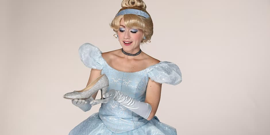 Cinderella Dreams Come True Entertainment