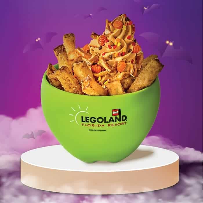 10.2024 LEGOLAND Brick or Treat Food Apple Fries