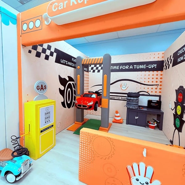 Lakeland Happy Hands World Sensory Play Center